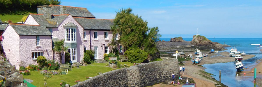 Bude shops, pubs and restaurants