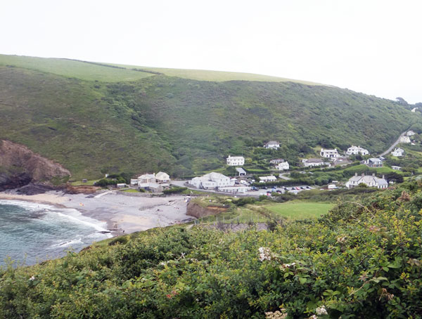 Bude is surrounded by picturesque seaside villages like Crackington Haven. An easy drive if you're staying in Bude.